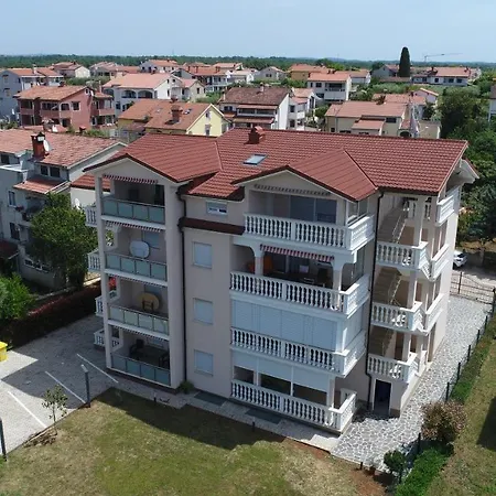 Elin Sofia * Porec