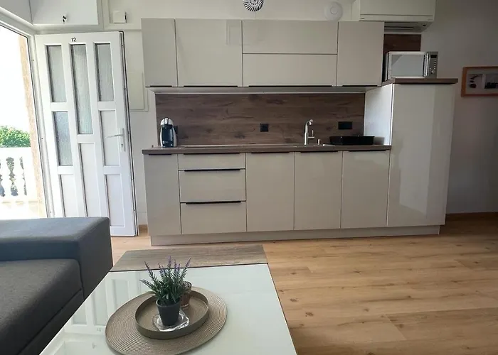 Elin Sofia Apartman *